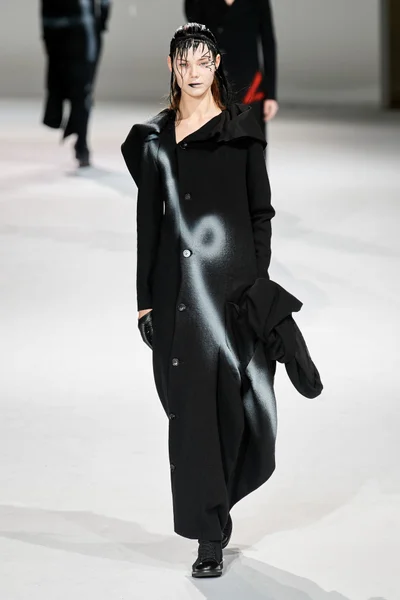 Look 22